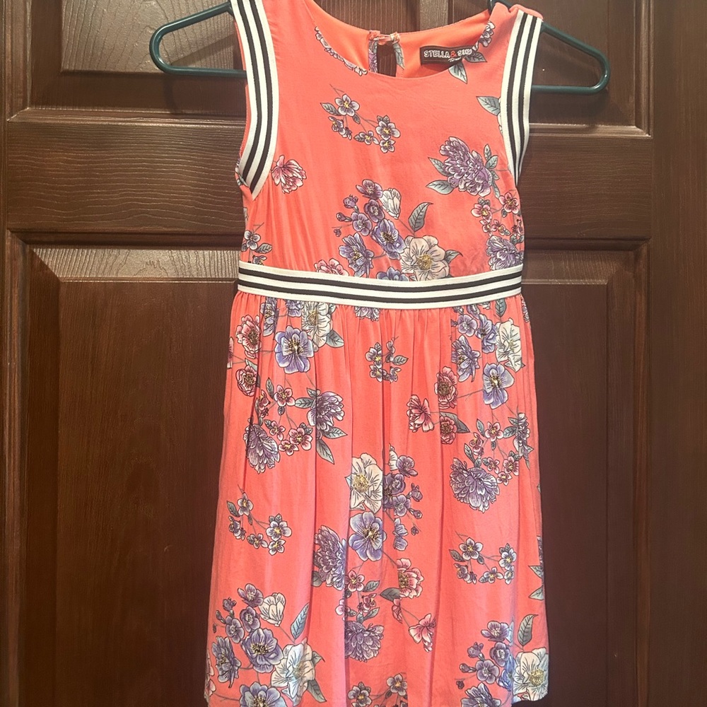 Stella & Sienna Girls size 6X dress